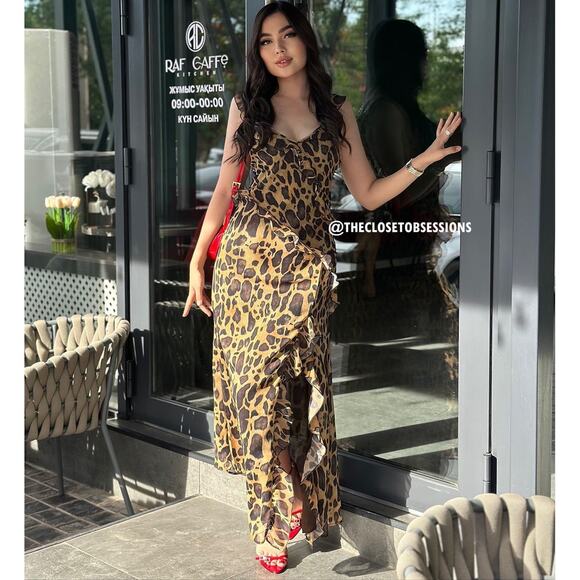 RARE!!! ZARA VIRAL DRESS!!! Printed Midi Dress NWT LAST ONE!!! - Picture 14 of 16